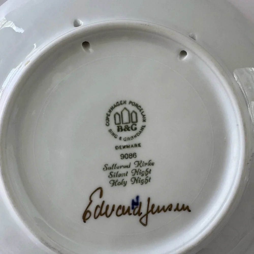 Signed B&G Christmas Plates 1985 & 1986 Edvard Jensen Denmark Porcelain